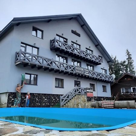 Hotel Novoe Shale Яблоница Экстерьер фото