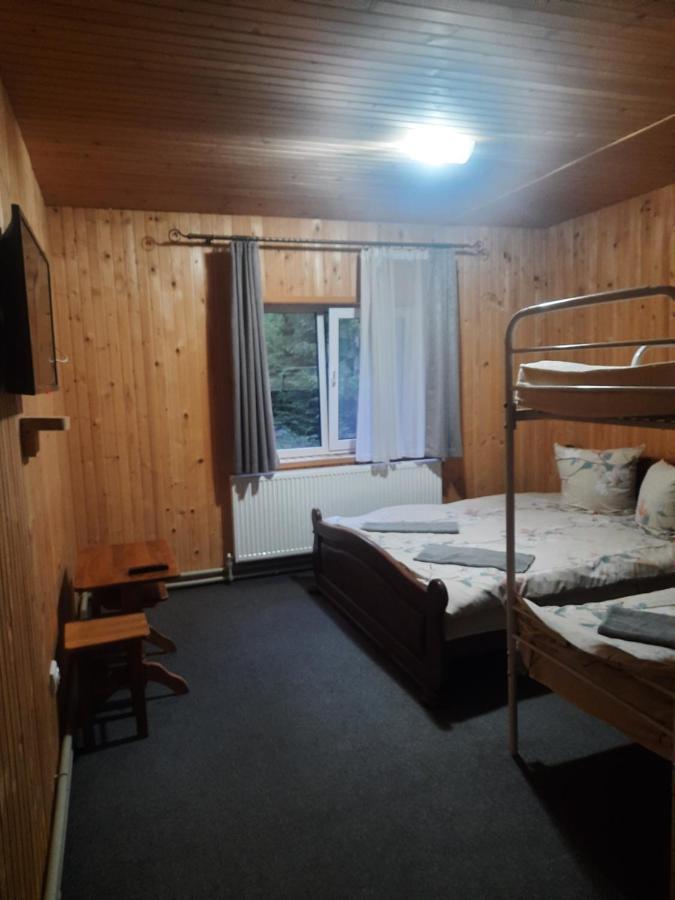Hotel Novoe Shale Яблоница Экстерьер фото